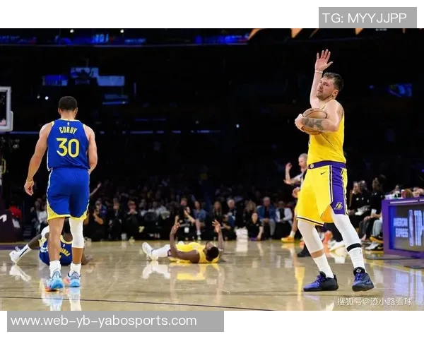 里夫斯谈比赛风格更倾向雷迪克而非克六的自然发挥与个人喜好